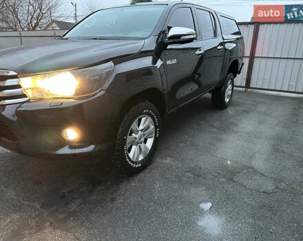 Черный Тойота Хайлюкс, объемом двигателя 2.8 л и пробегом 290 тыс. км за 23600 $, фото 1 на Automoto.ua