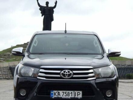 Тойота Хайлюкс 2017 в Черкассах на Automoto.ua Черный Тойота Хайлюкс, объемом двигателя 2.76 л и пробегом 290 тыс. км за 20000 $, фото 1 на Automoto.ua