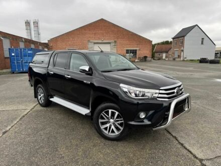 Чорний Тойота Хайлюкс, об'ємом двигуна 2.4 л та пробігом 40 тис. км за 12900 $, фото 1 на Automoto.ua