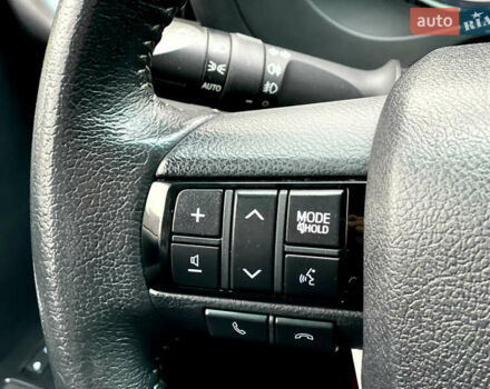 Красный Тойота Хайлюкс, объемом двигателя 2.4 л и пробегом 57 тыс. км за 35000 $, фото 37 на Automoto.ua