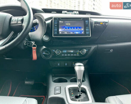 Красный Тойота Хайлюкс, объемом двигателя 2.4 л и пробегом 57 тыс. км за 35000 $, фото 45 на Automoto.ua