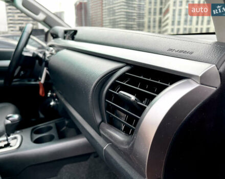 Красный Тойота Хайлюкс, объемом двигателя 2.4 л и пробегом 57 тыс. км за 35000 $, фото 49 на Automoto.ua