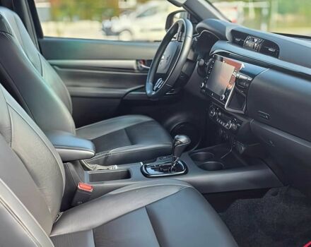 Красный Тойота Хайлюкс, объемом двигателя 2.8 л и пробегом 21 тыс. км за 13000 $, фото 9 на Automoto.ua