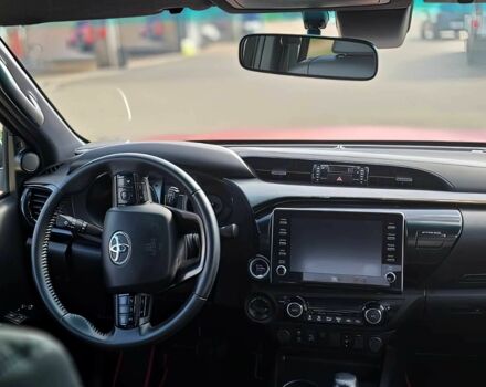 Красный Тойота Хайлюкс, объемом двигателя 2.8 л и пробегом 21 тыс. км за 13000 $, фото 7 на Automoto.ua