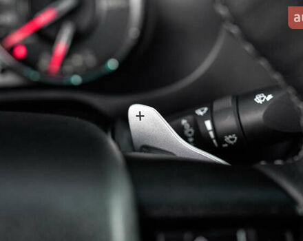 Червоний Тойота Хайлюкс, об'ємом двигуна 2.76 л та пробігом 2 тис. км за 56631 $, фото 27 на Automoto.ua