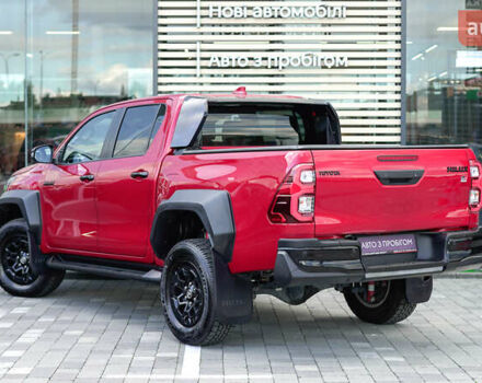 Червоний Тойота Хайлюкс, об'ємом двигуна 2.76 л та пробігом 2 тис. км за 56631 $, фото 1 на Automoto.ua