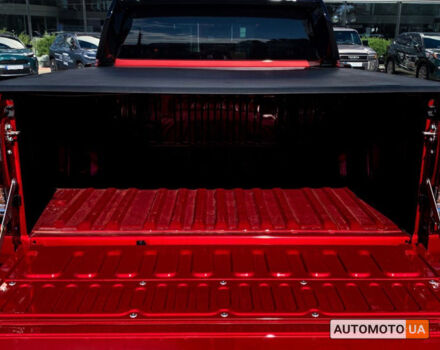 Червоний Тойота Хайлюкс, об'ємом двигуна 2.8 л та пробігом 1000 тис. км за 57400 $, фото 9 на Automoto.ua