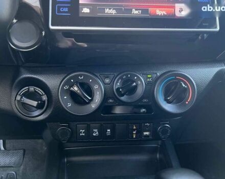 Тойота Хайлюкс 2016 в Львове на Automoto.ua Тойота Хайлюкс, объемом двигателя 2.8 л и пробегом 334 тыс. км за 28500 $, фото 8 на Automoto.ua