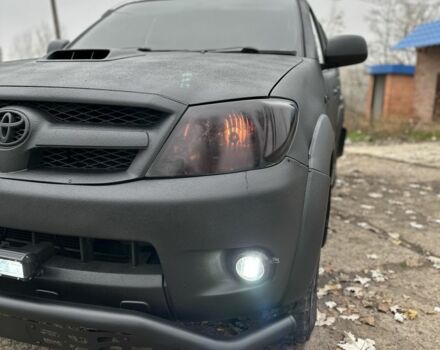 Тойота Хайлюкс, объемом двигателя 2.5 л и пробегом 165 тыс. км за 6400 $, фото 12 на Automoto.ua