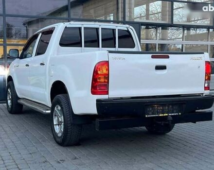 Тойота Хайлюкс, об'ємом двигуна 2.5 л та пробігом 310 тис. км за 19500 $, фото 4 на Automoto.ua