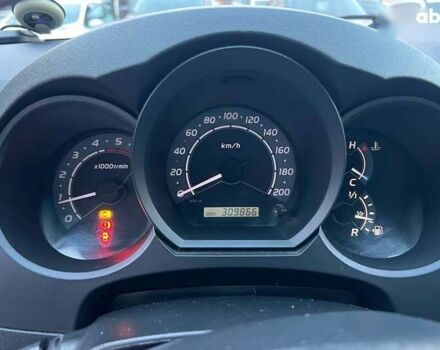 Тойота Хайлюкс, об'ємом двигуна 2.5 л та пробігом 310 тис. км за 19500 $, фото 8 на Automoto.ua