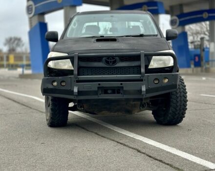 Тойота Хайлюкс, объемом двигателя 2.5 л и пробегом 200 тыс. км за 5500 $, фото 1 на Automoto.ua