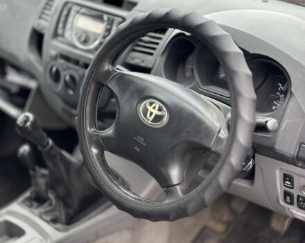 Тойота Хайлюкс, объемом двигателя 2.5 л и пробегом 200 тыс. км за 5500 $, фото 9 на Automoto.ua