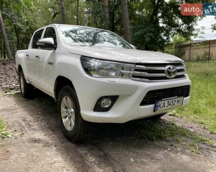 Тойота Хайлюкс, объемом двигателя 2.39 л и пробегом 278 тыс. км за 22000 $, фото 2 на Automoto.ua