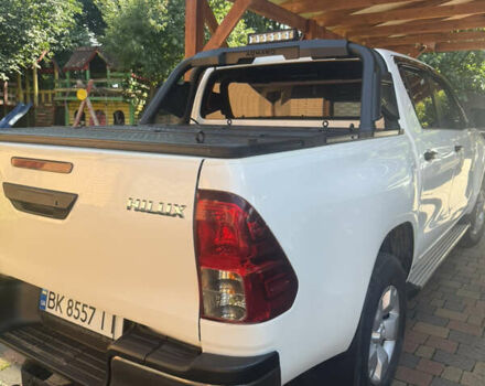 Тойота Хайлюкс, об'ємом двигуна 2.4 л та пробігом 112 тис. км за 30999 $, фото 5 на Automoto.ua