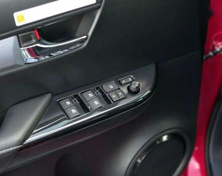 Тойота Хайлюкс, об'ємом двигуна 2.8 л та пробігом 2 тис. км за 58108 $, фото 17 на Automoto.ua