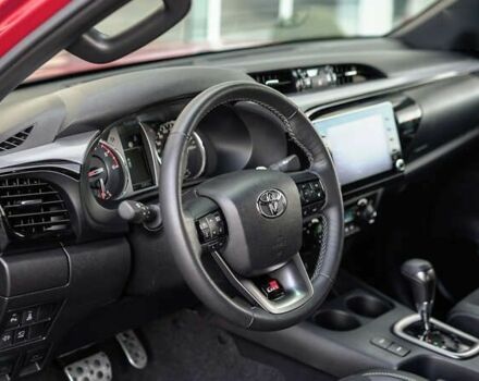 Тойота Хайлюкс, об'ємом двигуна 2.8 л та пробігом 2 тис. км за 58108 $, фото 18 на Automoto.ua