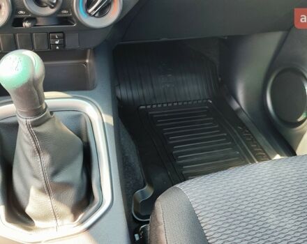 купить новое авто Тойота Хайлюкс 2024 года от официального дилера Автоцентр AUTO.RIA Тойота фото