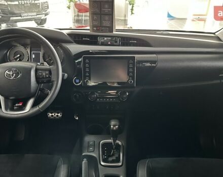 купити нове авто Тойота Хайлюкс 2025 року від офіційного дилера Тойота на Столичному Тойота фото