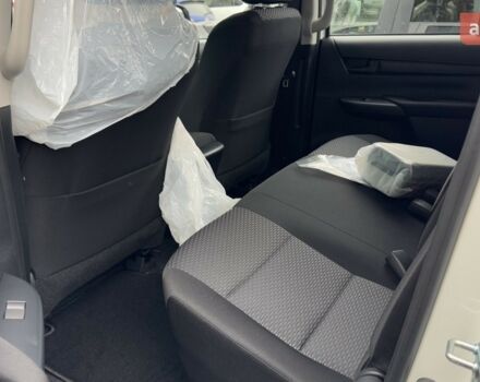 Тойота Хайлюкс, об'ємом двигуна 2.39 л та пробігом 0 тис. км за 38590 $, фото 6 на Automoto.ua