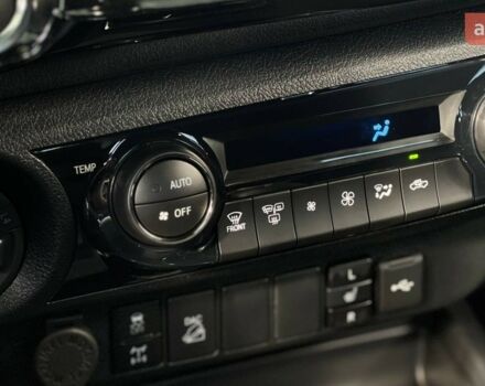 Тойота Хайлюкс, об'ємом двигуна 2.76 л та пробігом 0 тис. км за 61291 $, фото 49 на Automoto.ua