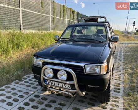 Тойота Хайлюкс, об'ємом двигуна 0 л та пробігом 250 тис. км за 2700 $, фото 1 на Automoto.ua