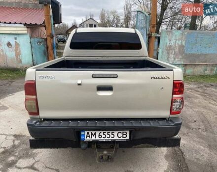 Жовтий Тойота Хайлюкс, об'ємом двигуна 2.98 л та пробігом 356 тис. км за 18800 $, фото 3 на Automoto.ua