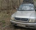 Сірий Тойота Хайлюкс, об'ємом двигуна 2.4 л та пробігом 350 тис. км за 6000 $, фото 1 на Automoto.ua