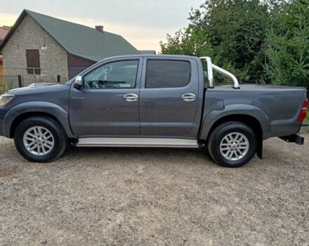 Серый Тойота Хайлюкс, объемом двигателя 3 л и пробегом 107 тыс. км за 4500 $, фото 3 на Automoto.ua