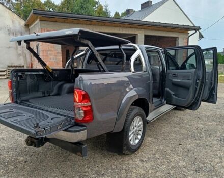 Серый Тойота Хайлюкс, объемом двигателя 3 л и пробегом 107 тыс. км за 4500 $, фото 6 на Automoto.ua