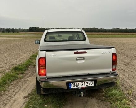 Серый Тойота Хайлюкс, объемом двигателя 0 л и пробегом 227 тыс. км за 3500 $, фото 2 на Automoto.ua
