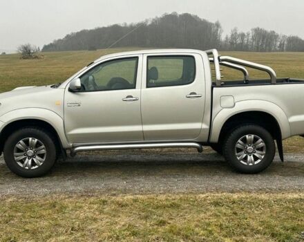 Сірий Тойота Хайлюкс, об'ємом двигуна 3 л та пробігом 210 тис. км за 4500 $, фото 3 на Automoto.ua