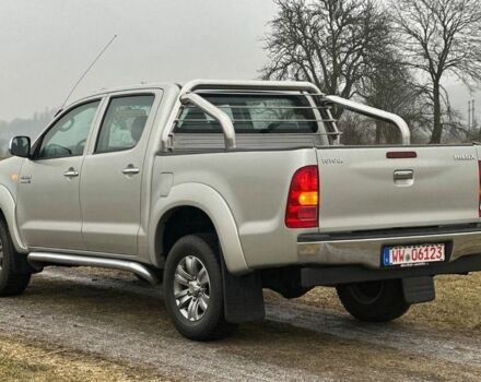 Серый Тойота Хайлюкс, объемом двигателя 2.5 л и пробегом 218 тыс. км за 4000 $, фото 5 на Automoto.ua