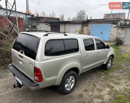 Сірий Тойота Хайлюкс, об'ємом двигуна 3 л та пробігом 313 тис. км за 17500 $, фото 8 на Automoto.ua