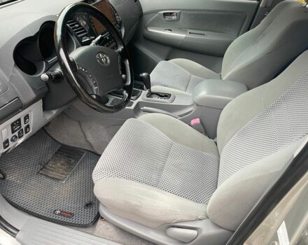 Тойота Хайлюкс 2009 в Киеве на Automoto.ua Серый Тойота Хайлюкс, объемом двигателя 3 л и пробегом 312 тыс. км за 17500 $, фото 8 на Automoto.ua