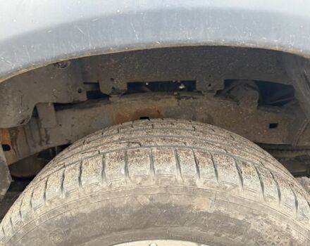 Серый Тойота Хайлюкс, объемом двигателя 3 л и пробегом 199 тыс. км за 7000 $, фото 5 на Automoto.ua