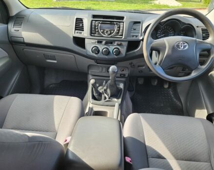 Тойота Хайлюкс 2014 в Львове на Automoto.ua Серый Тойота Хайлюкс, объемом двигателя 2.5 л и пробегом 126 тыс. км за 9435 $, фото 22 на Automoto.ua