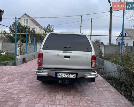 Сірий Тойота Хайлюкс, об'ємом двигуна 3 л та пробігом 280 тис. км за 21500 $, фото 1 на Automoto.ua