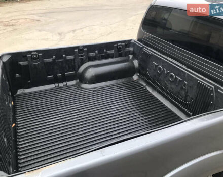 Серый Тойота Хайлюкс, объемом двигателя 2.49 л и пробегом 263 тыс. км за 22000 $, фото 8 на Automoto.ua