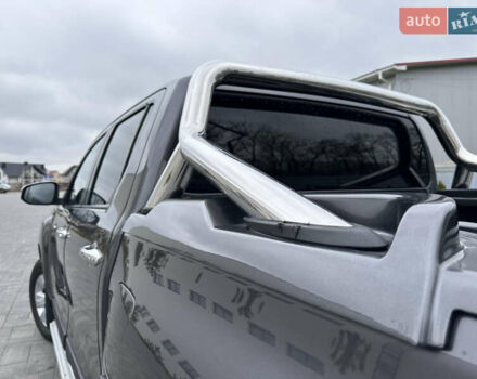 Тойота Хайлюкс 2015 у Луцьку на Automoto.ua Сірий Тойота Хайлюкс, об'ємом двигуна 2.39 л та пробігом 258 тис. км за 26000 $, фото 10 на Automoto.ua