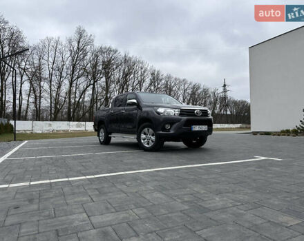 Тойота Хайлюкс 2015 у Луцьку на Automoto.ua Сірий Тойота Хайлюкс, об'ємом двигуна 2.39 л та пробігом 258 тис. км за 26000 $, фото 1 на Automoto.ua