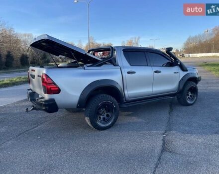 Серый Тойота Хайлюкс, объемом двигателя 2.76 л и пробегом 128 тыс. км за 35000 $, фото 5 на Automoto.ua