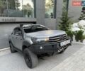 Сірий Тойота Хайлюкс, об'ємом двигуна 2.8 л та пробігом 131 тис. км за 33000 $, фото 1 на Automoto.ua