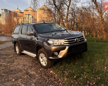 Серый Тойота Хайлюкс, объемом двигателя 2.4 л и пробегом 187 тыс. км за 25000 $, фото 5 на Automoto.ua