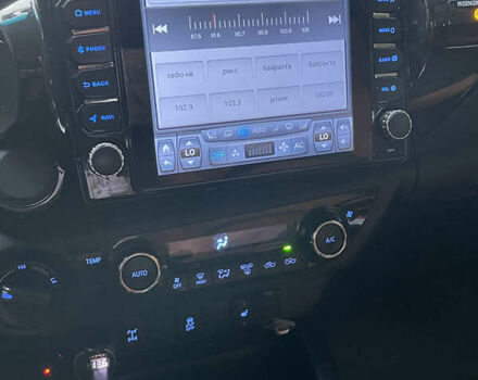 Серый Тойота Хайлюкс, объемом двигателя 2.39 л и пробегом 120 тыс. км за 27800 $, фото 6 на Automoto.ua