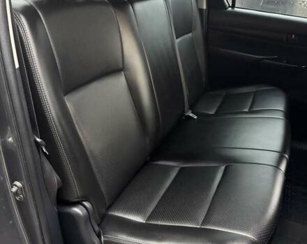 Серый Тойота Хайлюкс, объемом двигателя 2.39 л и пробегом 377 тыс. км за 21700 $, фото 28 на Automoto.ua