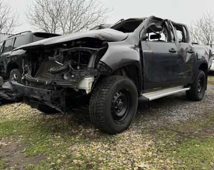 Серый Тойота Хайлюкс, объемом двигателя 2.4 л и пробегом 150 тыс. км за 10500 $, фото 3 на Automoto.ua