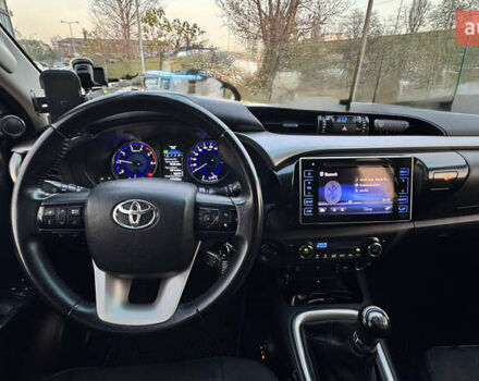 Серый Тойота Хайлюкс, объемом двигателя 2.4 л и пробегом 187 тыс. км за 25000 $, фото 8 на Automoto.ua