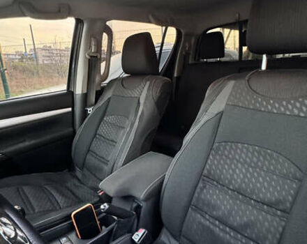 Серый Тойота Хайлюкс, объемом двигателя 2.4 л и пробегом 187 тыс. км за 25000 $, фото 12 на Automoto.ua