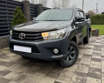 Серый Тойота Хайлюкс, объемом двигателя 2.39 л и пробегом 377 тыс. км за 21700 $, фото 1 на Automoto.ua